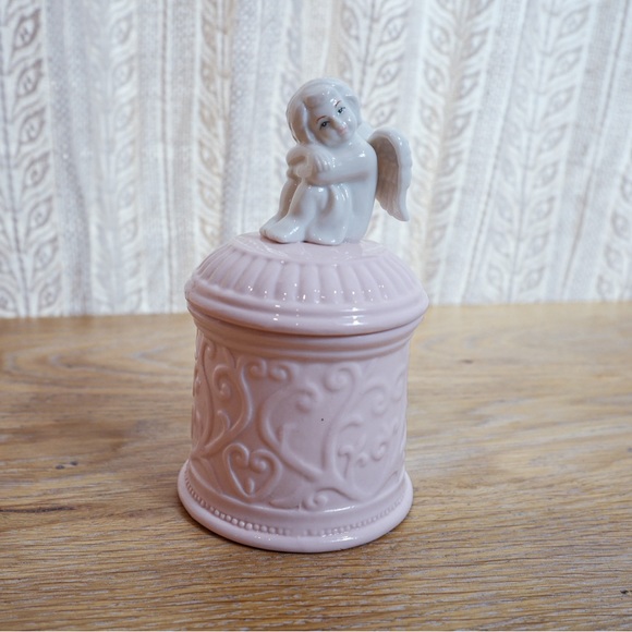 Vintage decor - Picture 2 of 3